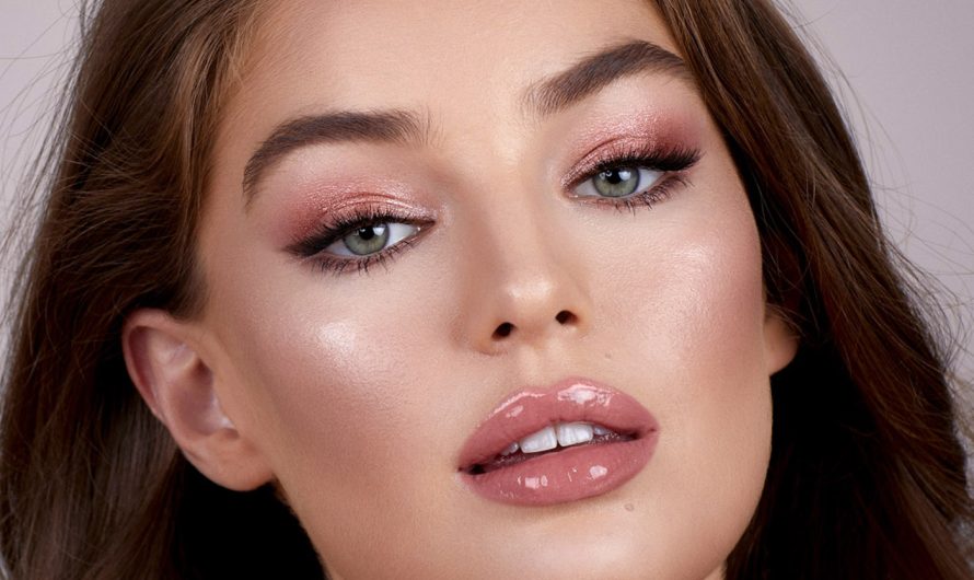 Comment Choisir Vos Teintes de Blush et d’Illuminateur Parfaites