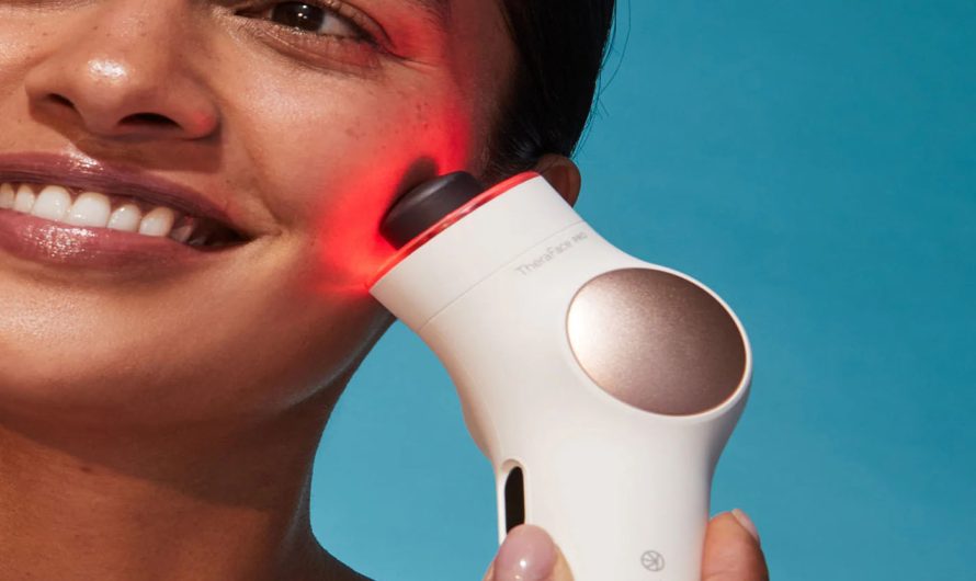 Brosse nettoyante : comment optimiser ce geste fondamental de la routine soin pour une peau vraiment propre ?